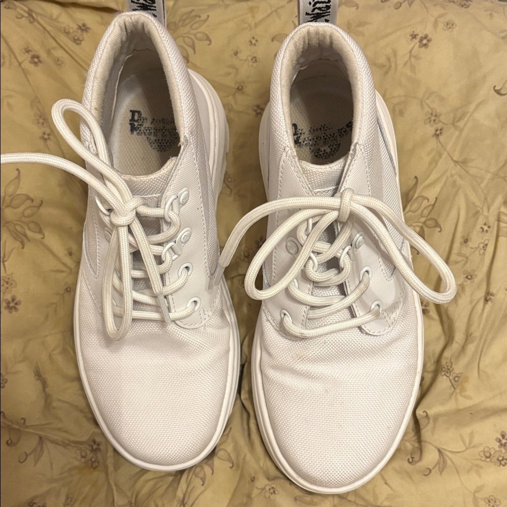Dr. Martens Bonny Boots